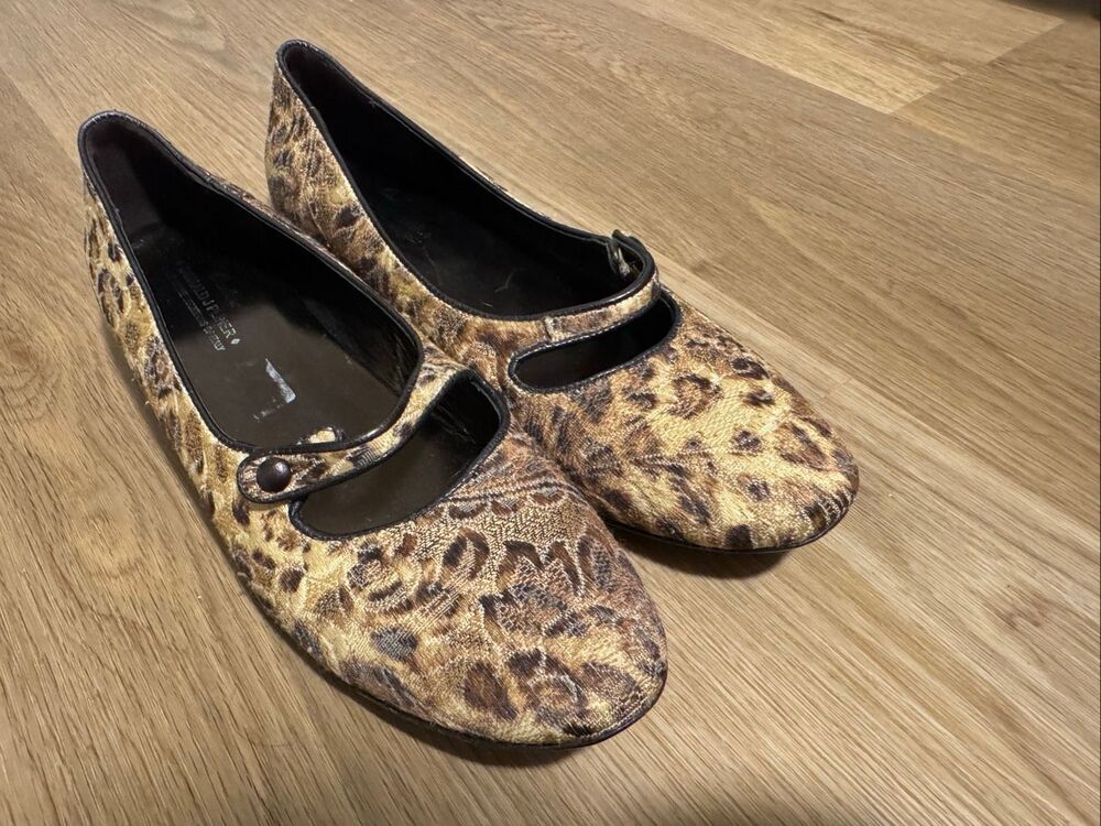 Donald J. Pliner Couture Henna Leopard Mary Jane Flats Size